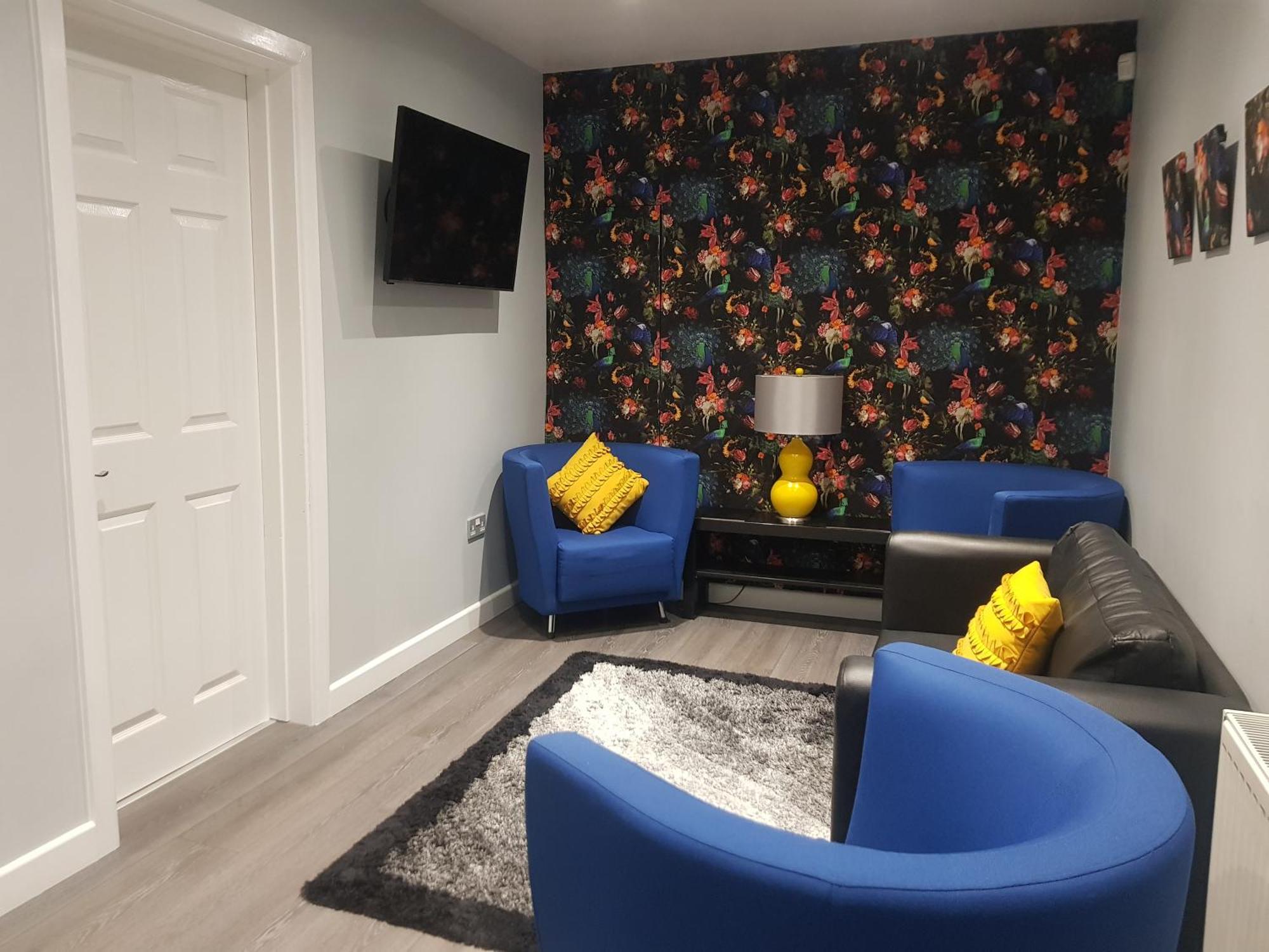 Saphire Glasgow Apartments Giffnock Eksteriør bilde
