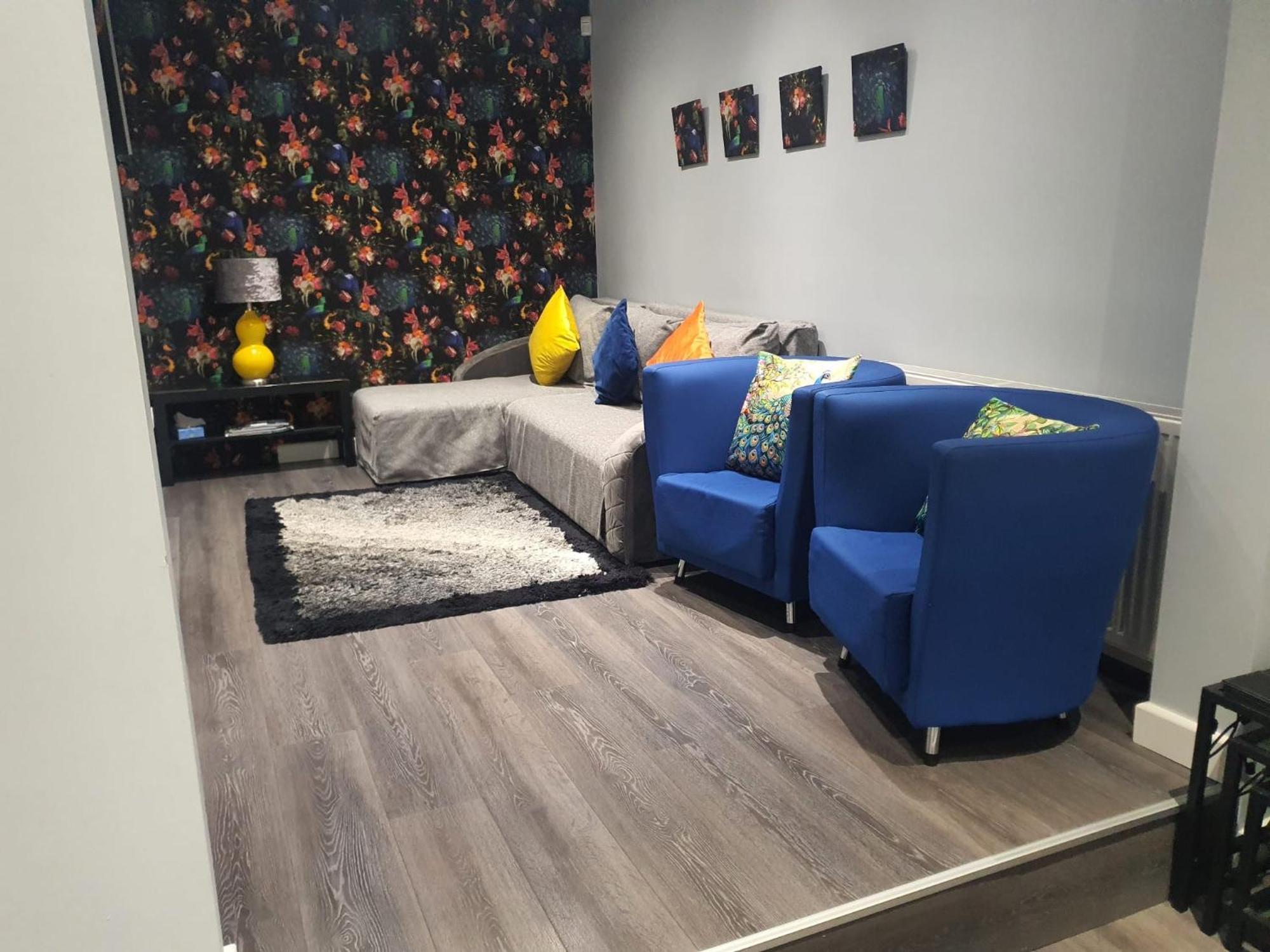 Saphire Glasgow Apartments Giffnock Eksteriør bilde